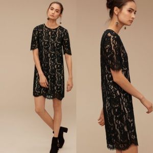 WILFRED / Black lace dress / Missing slip